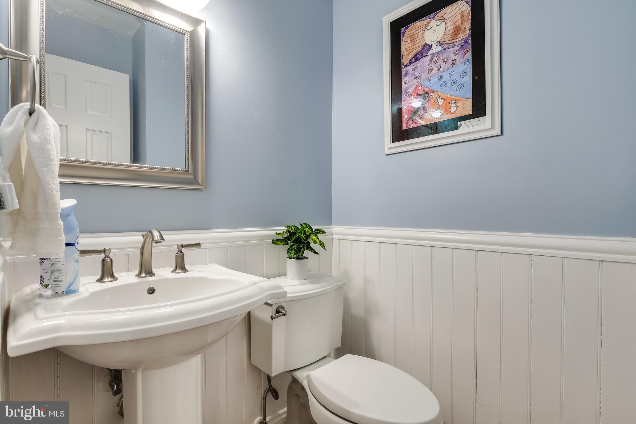 9401 Mellenbrook Road Columbia, MD 21045 - Photo 27 of 29 Hall Bathroom
