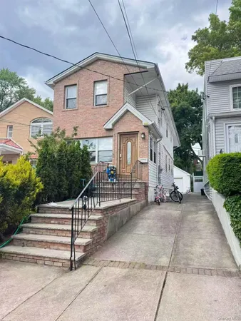 $1,380,000 | 42-05 249th Street | Little Neck