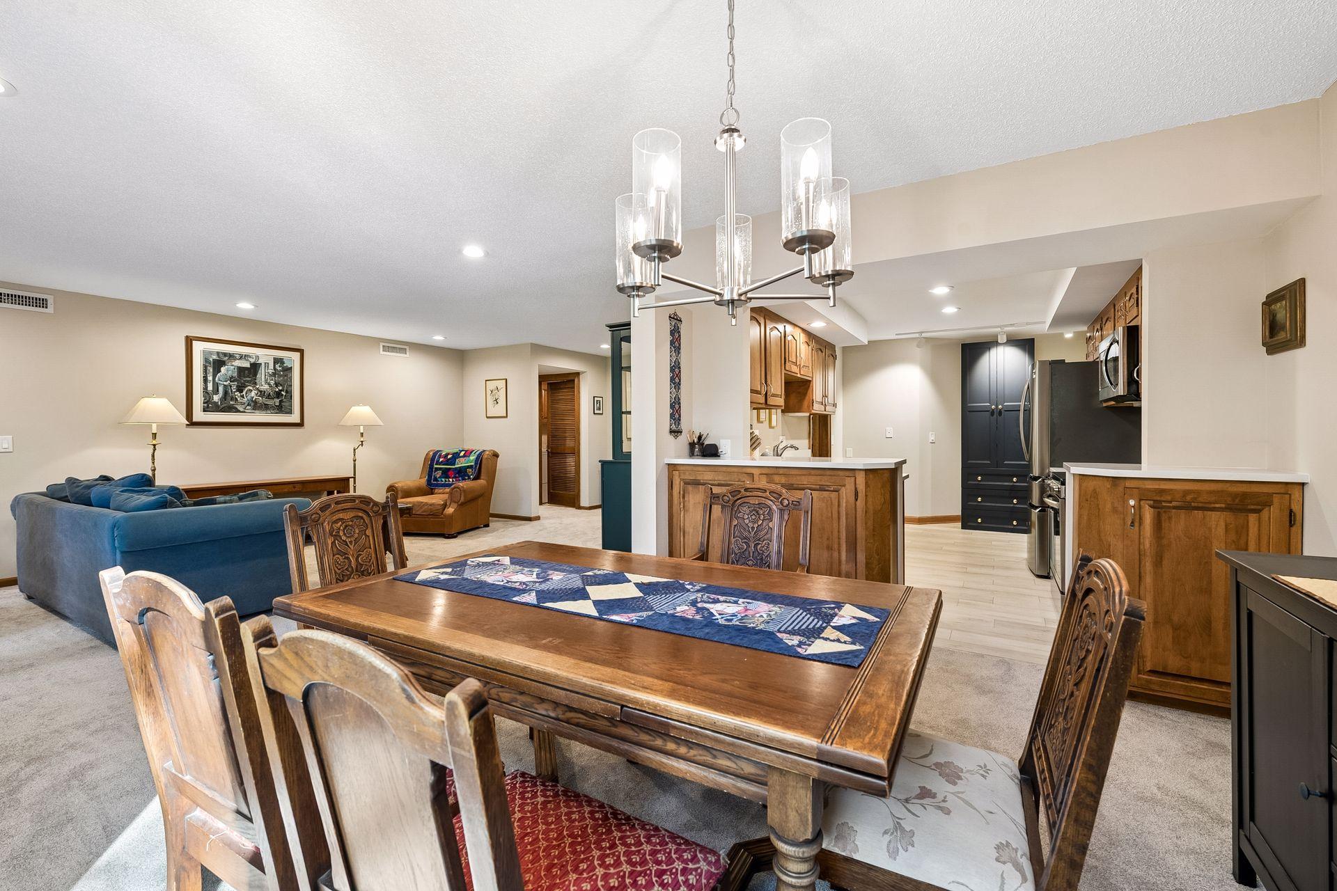 5501 Dewey Hill Road, Unit 140 Edina, MN 55439 - Photo 14 of 61