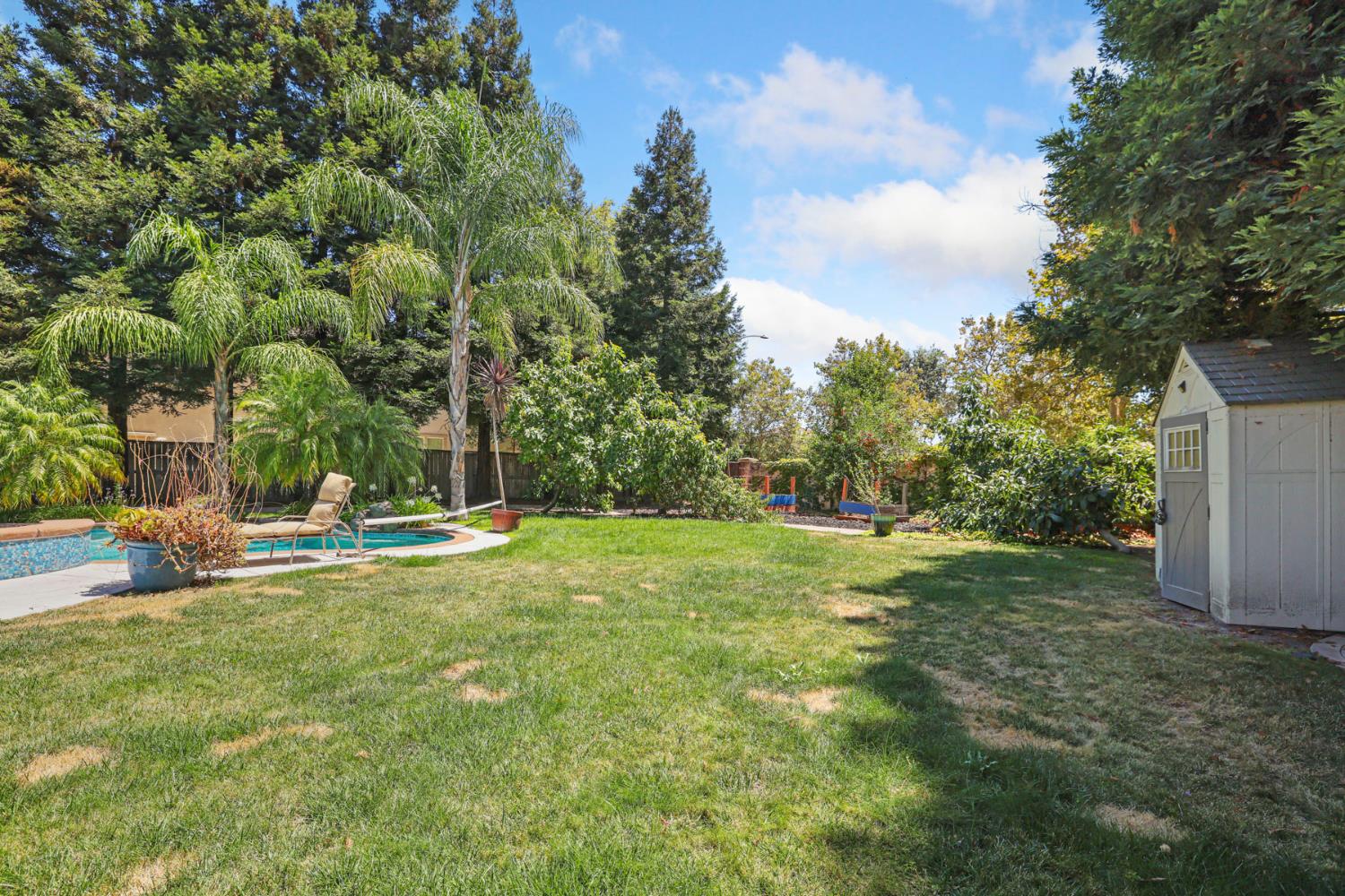 5337 Ridgeview Circle Stockton, CA 95219 - Photo 26 of 30 Gallery Image 26