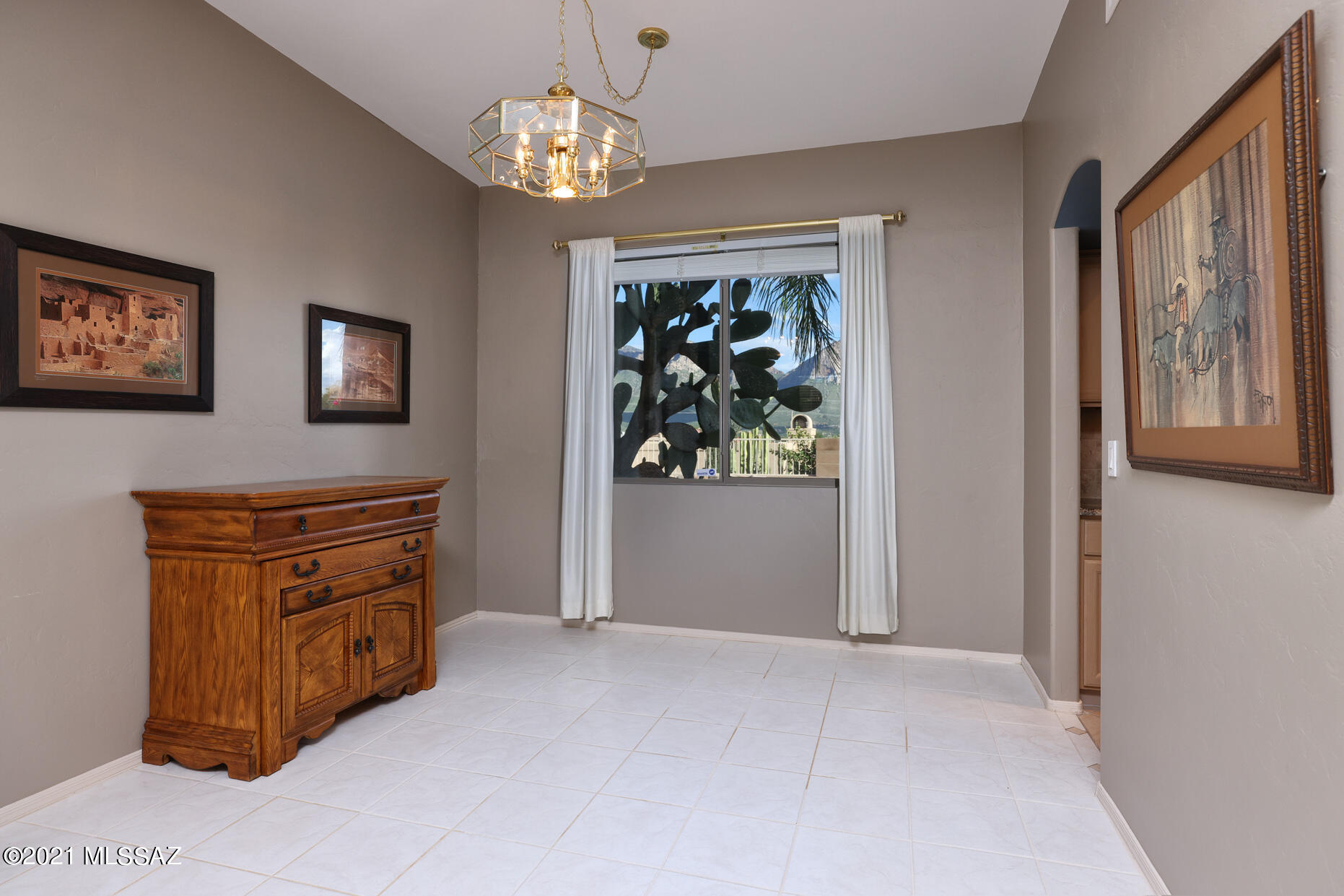 345 West Windowmaker Road Oro Valley, AZ 85737 - Photo 7 of 33 Gallery Image 7