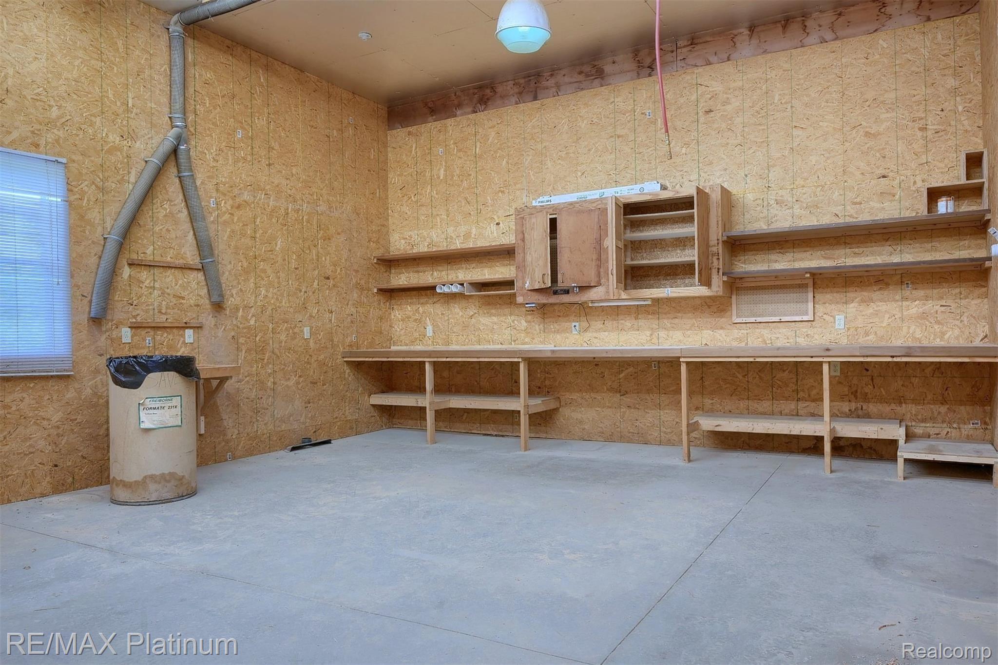 8090 Beard Road Byron, MI 48418 - Photo 37 of 43 37-Garage-Interior.jpg