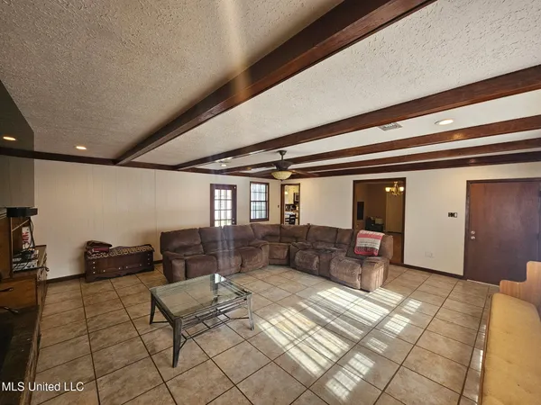 $159,000 | 500 Boulevard Street, Lexington, MS 39095