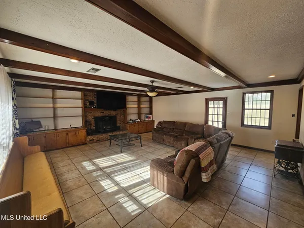 $159,000 | 500 Boulevard Street, Lexington, MS 39095