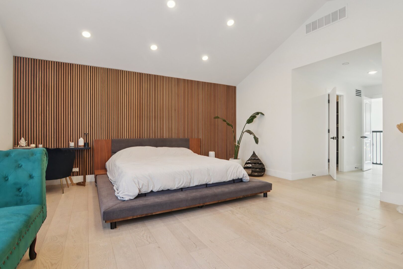 43 Oak Creek Court Burr Ridge, IL 60527 - Photo 12 of 28