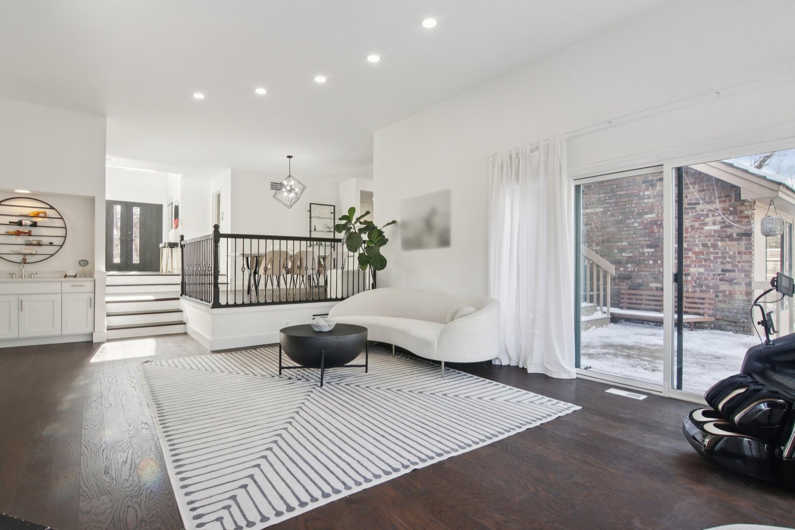 43 Oak Creek Court Burr Ridge, IL 60527 - Photo 4 of 28