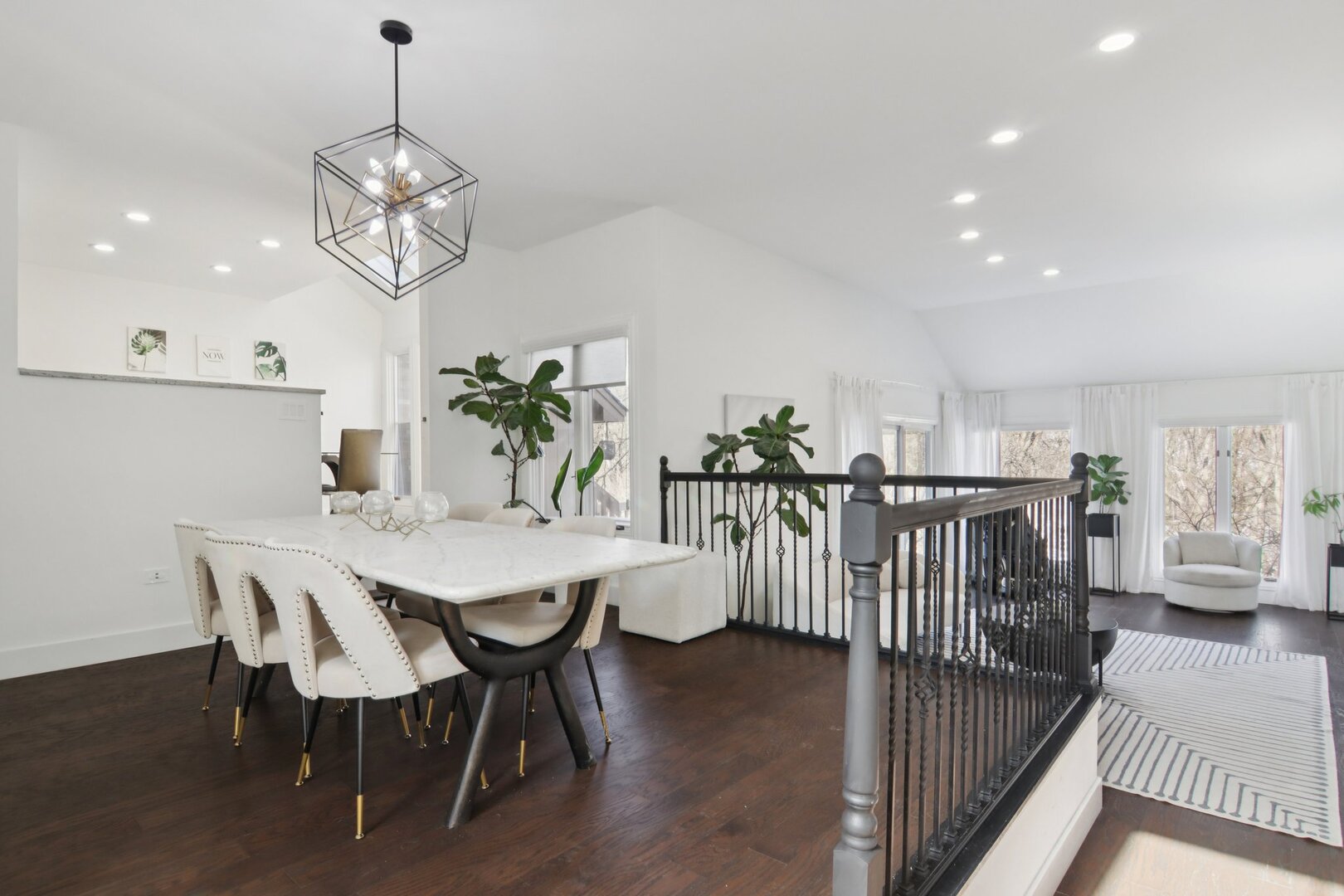 43 Oak Creek Court Burr Ridge, IL 60527 - Photo 10 of 28