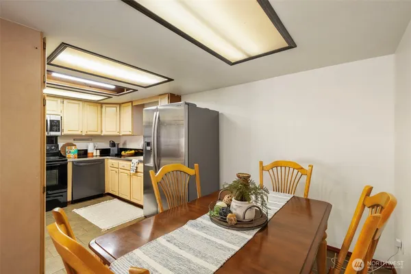 $500,000 | 1961 East Mason Lake Drive East, Grapeview, WA 98546