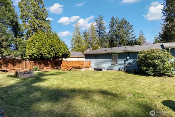 $500,000 | 1961 East Mason Lake Drive East, Grapeview, WA 98546
