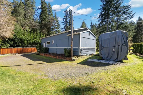 $500,000 | 1961 East Mason Lake Drive East, Grapeview, WA 98546