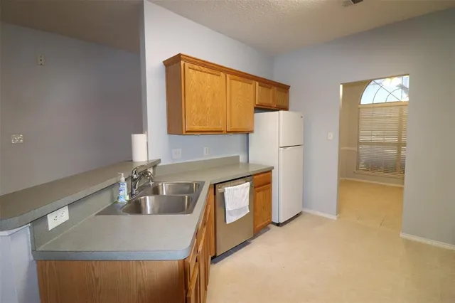 $2,100 | 1281 Marchant Place, Lewisville, TX 75067