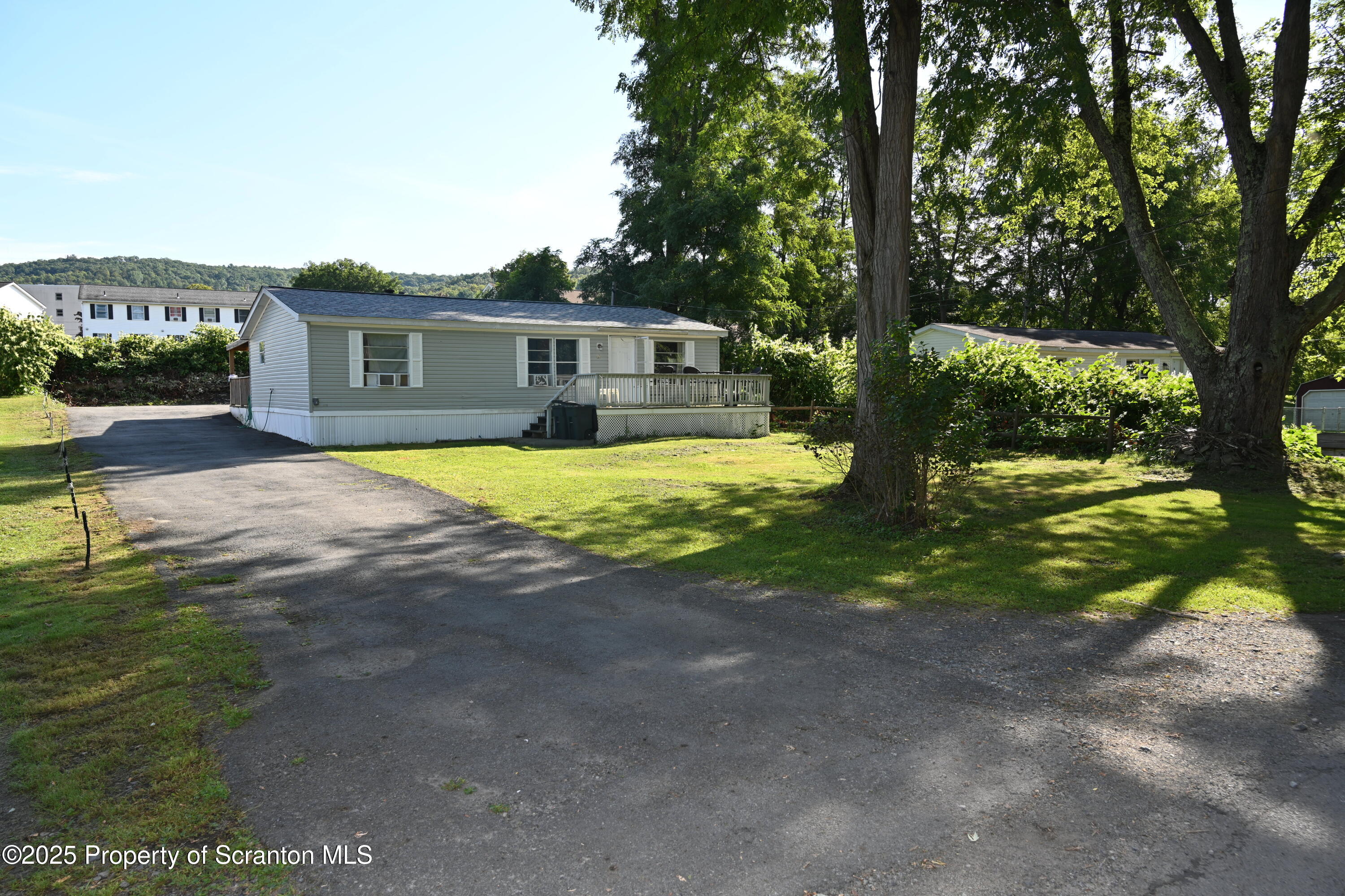 84 Spring Street Great Bend, PA 18821 - Photo 1 of 20 DSC_1706