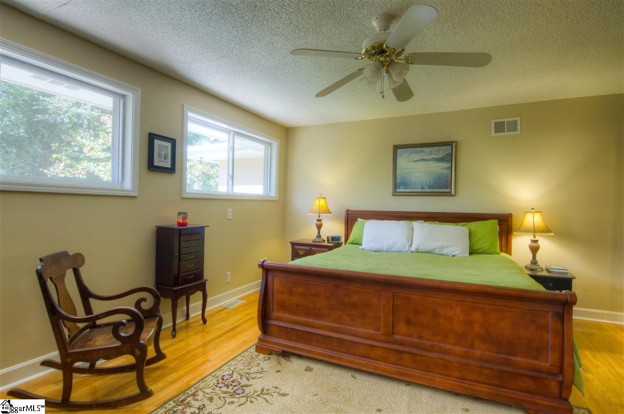 502 Richbourg Road Greenville, SC 29615 - Photo 13 of 26 Gallery Image 13