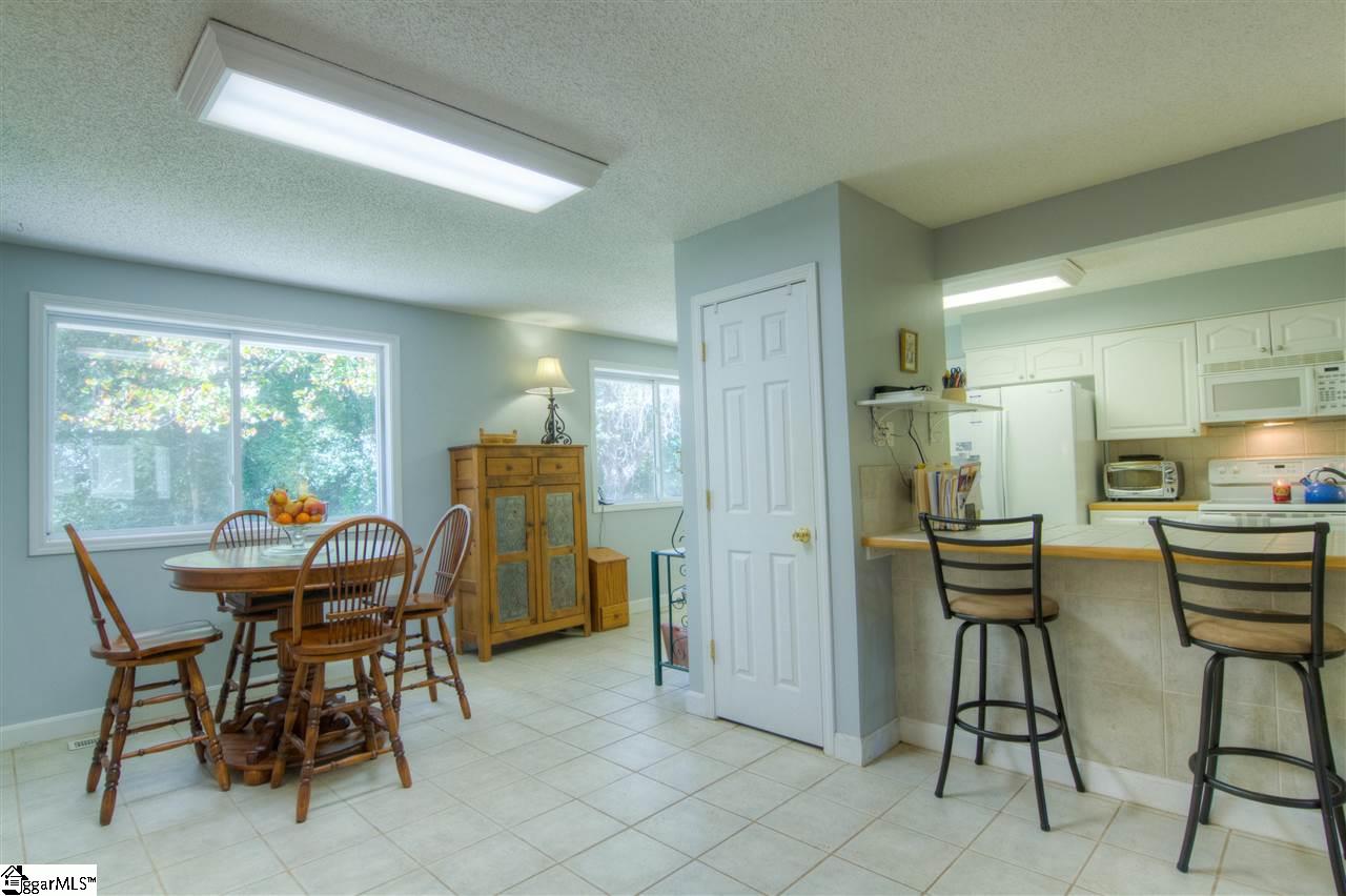 502 Richbourg Road Greenville, SC 29615 - Photo 10 of 26 Gallery Image 10