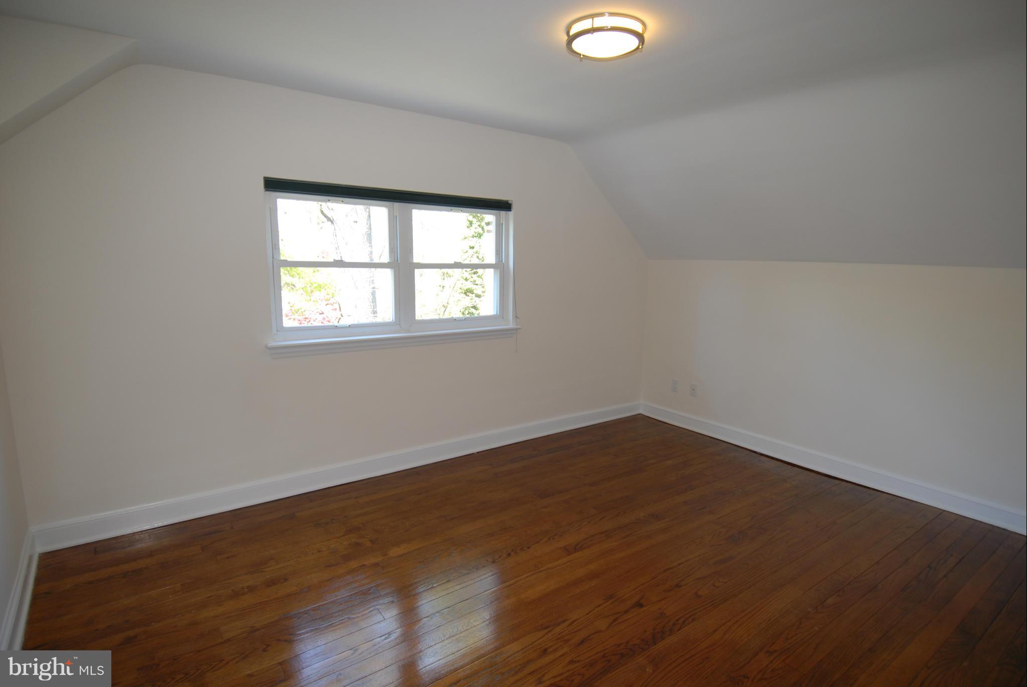 6400 Dahlonega Road Bethesda, MD 20816 - Photo 23 of 27 Bedroom