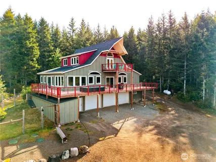 $925,000 | 83 Octopus Court, Quilcene, WA 98376