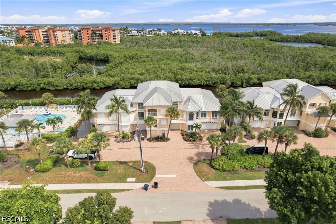 271 Lenell Road, Unit 4 Fort Myers Beach, FL 33931 - Photo 36 of 44 Gallery Image 36