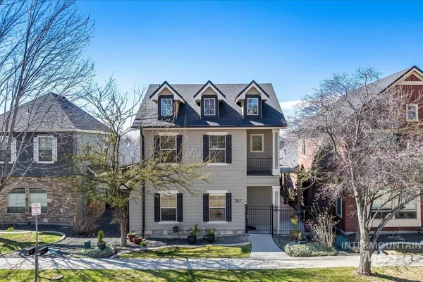 $479,900 | 3167 South Hudspeth Avenue, Meridian, ID 83642