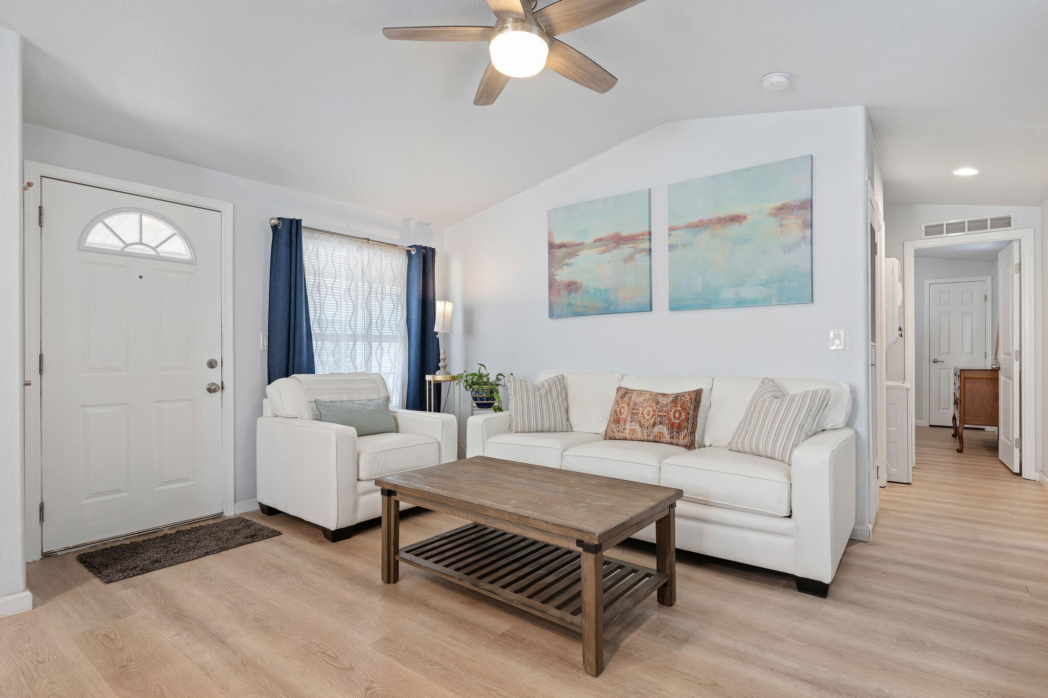 520 Pine Avenue, Unit 75 Goleta, CA 93117 - Photo 4 of 13 03-Living Room