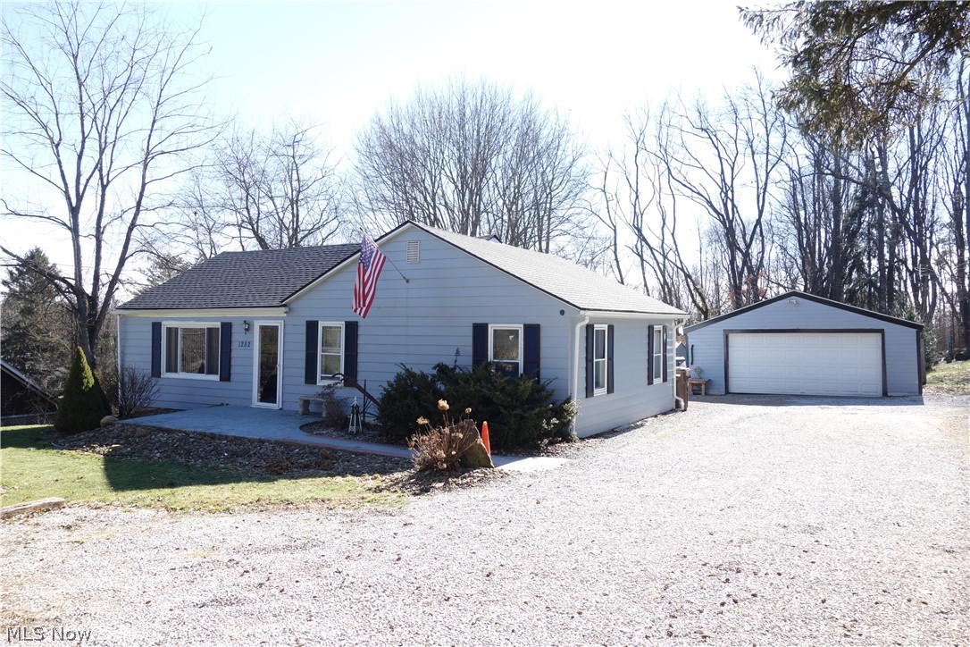 1282 West Nimisila Road New Franklin, OH 44216 - Photo 2 of 33