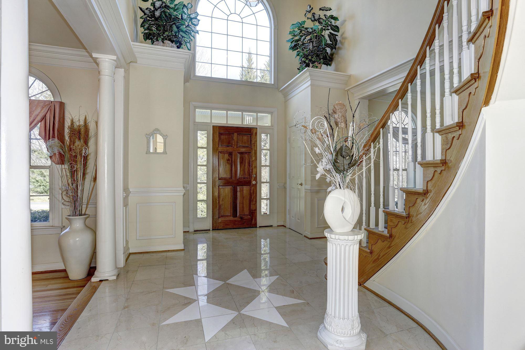 2620 Gold Mine Road Brookeville, MD 20833 - Photo 2 of 30 Interior (General)