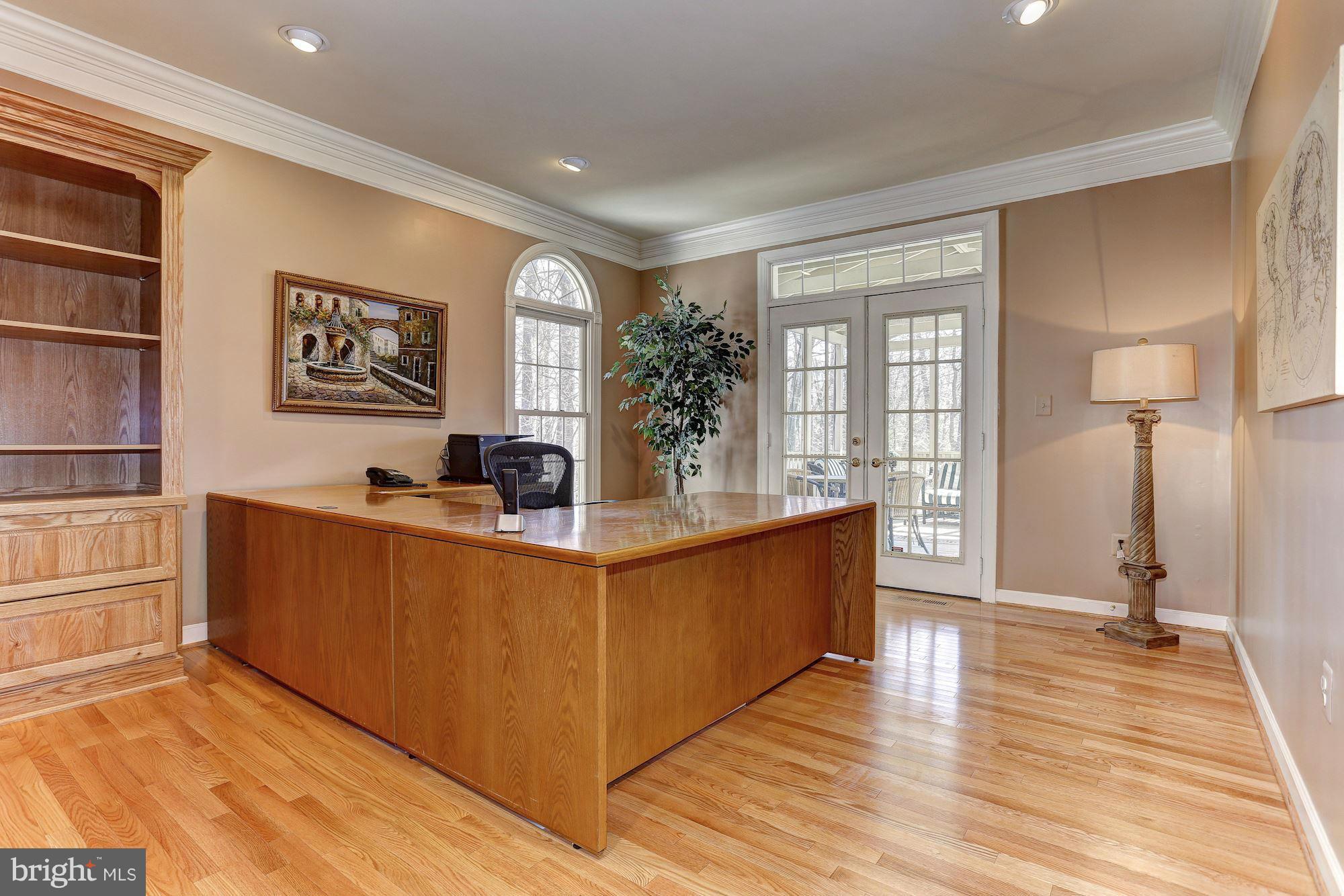 2620 Gold Mine Road Brookeville, MD 20833 - Photo 14 of 30 Interior (General)