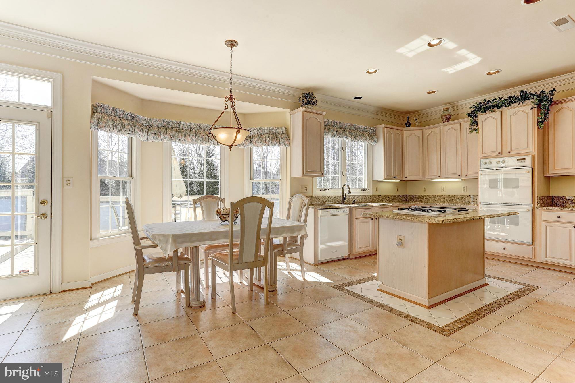 2620 Gold Mine Road Brookeville, MD 20833 - Photo 8 of 30 Kitchen