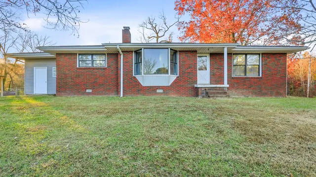 $300,000 | 2068 Tunnel Hill Varnell Road, Tunnel Hill, GA 30755