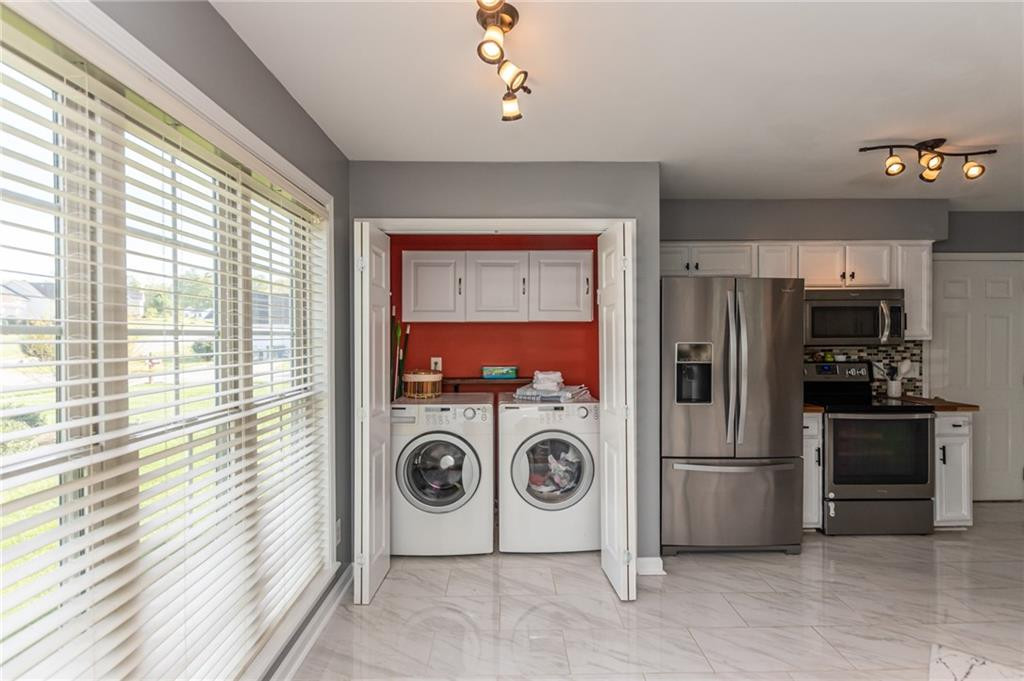 608 Thompson Road Graham, NC 27253 - Photo 13 of 30 Gallery Image 13