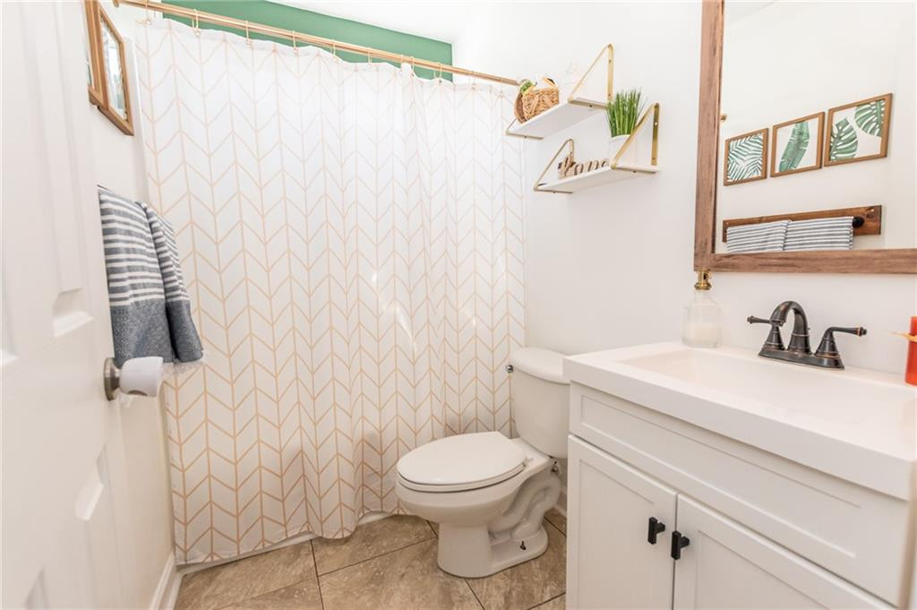 608 Thompson Road Graham, NC 27253 - Photo 20 of 30 Gallery Image 20