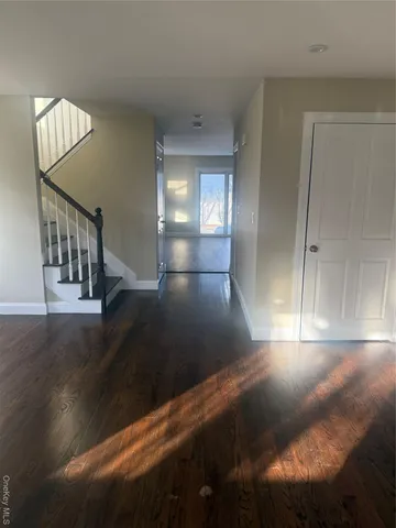 $4,200 | 75 Lenox Avenue, Unit A, Westbury, NY 11590