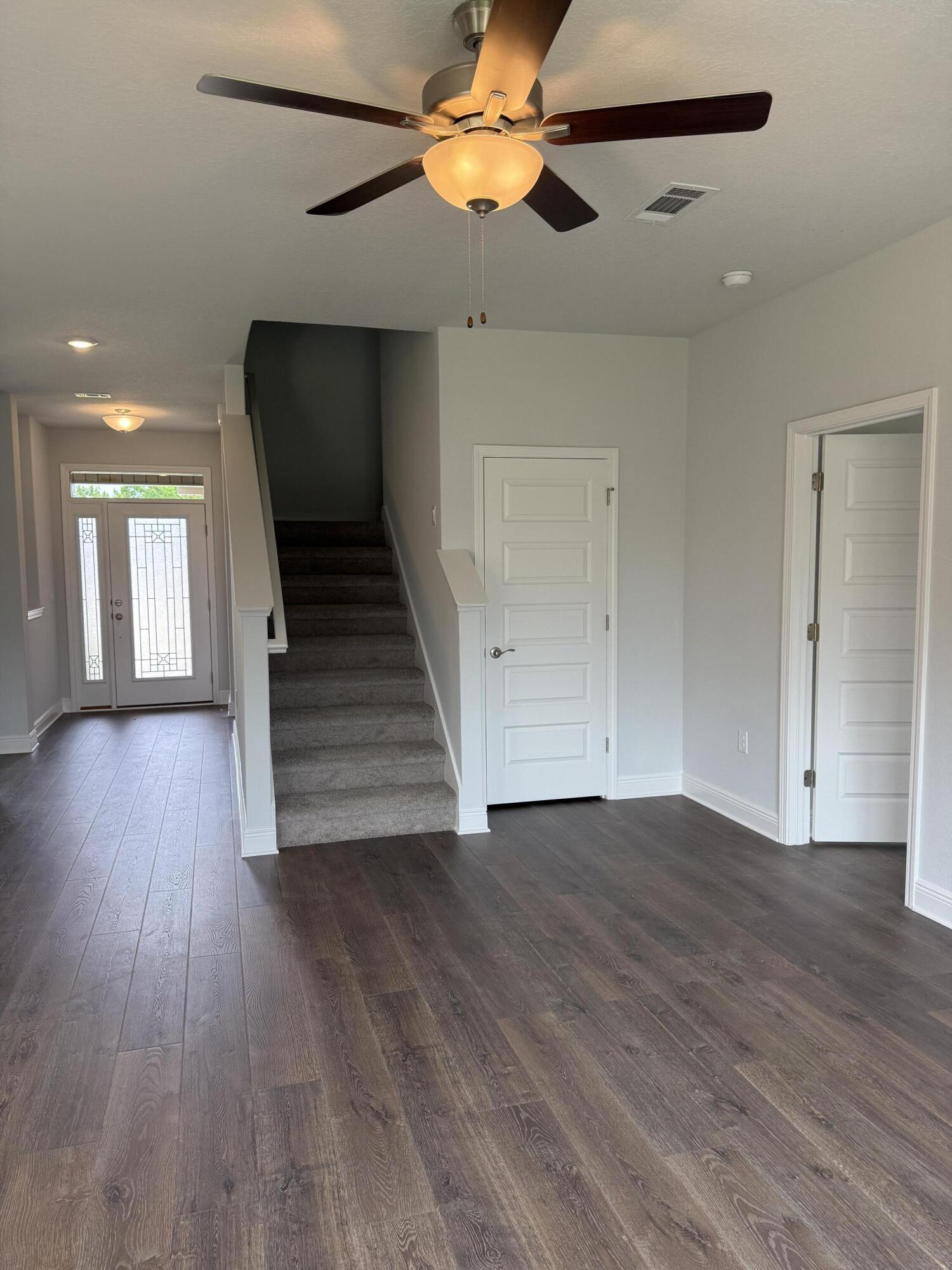 185 Ridgeway Circle Crestview, FL 32536 - Photo 11 of 30 IMG_7463