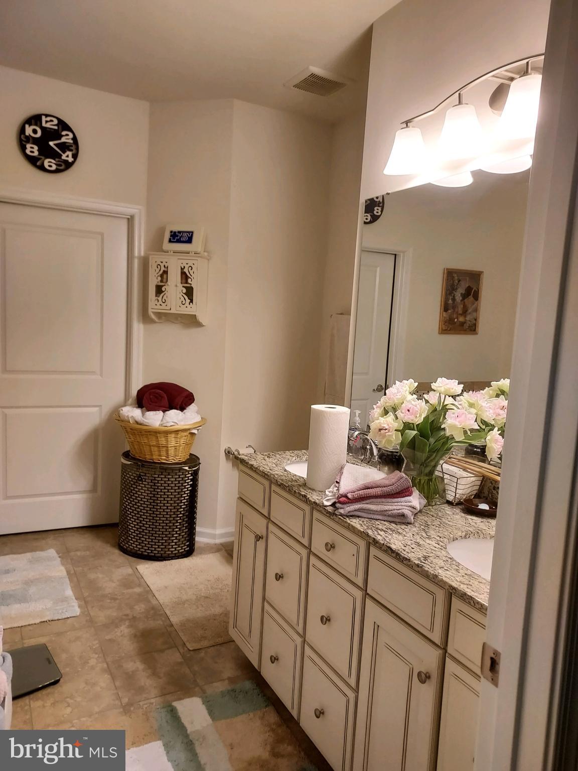 50 Heals Farm Road Burlington, NJ 08016 - Photo 8 of 16 Master Bathroom