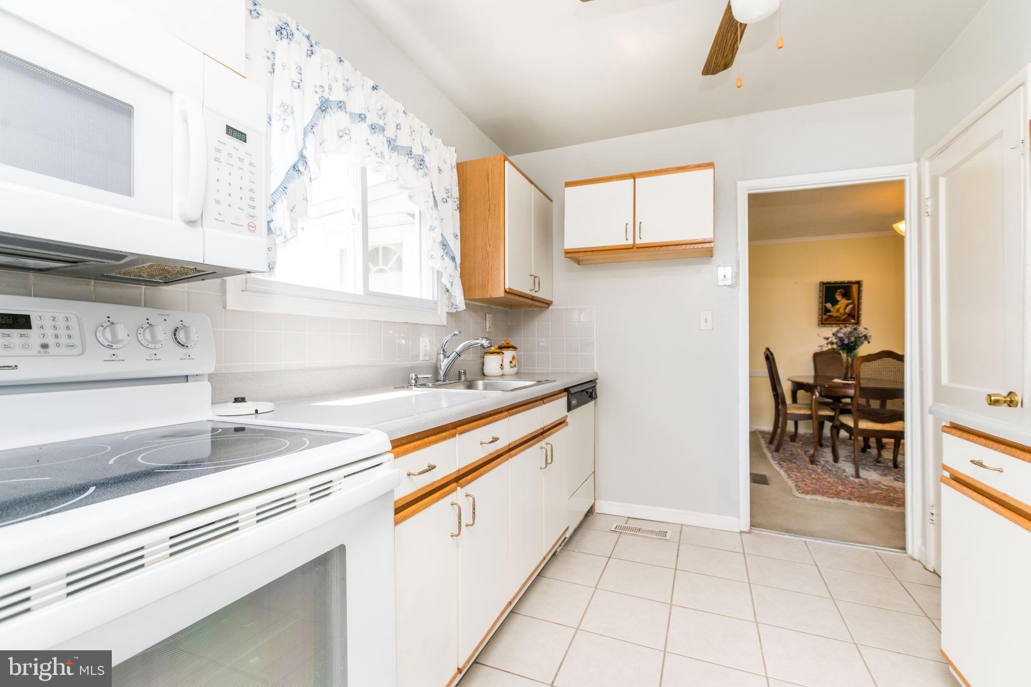 8709 Stockwell Road Baltimore, MD 21234 - Photo 10 of 34 Kitchen