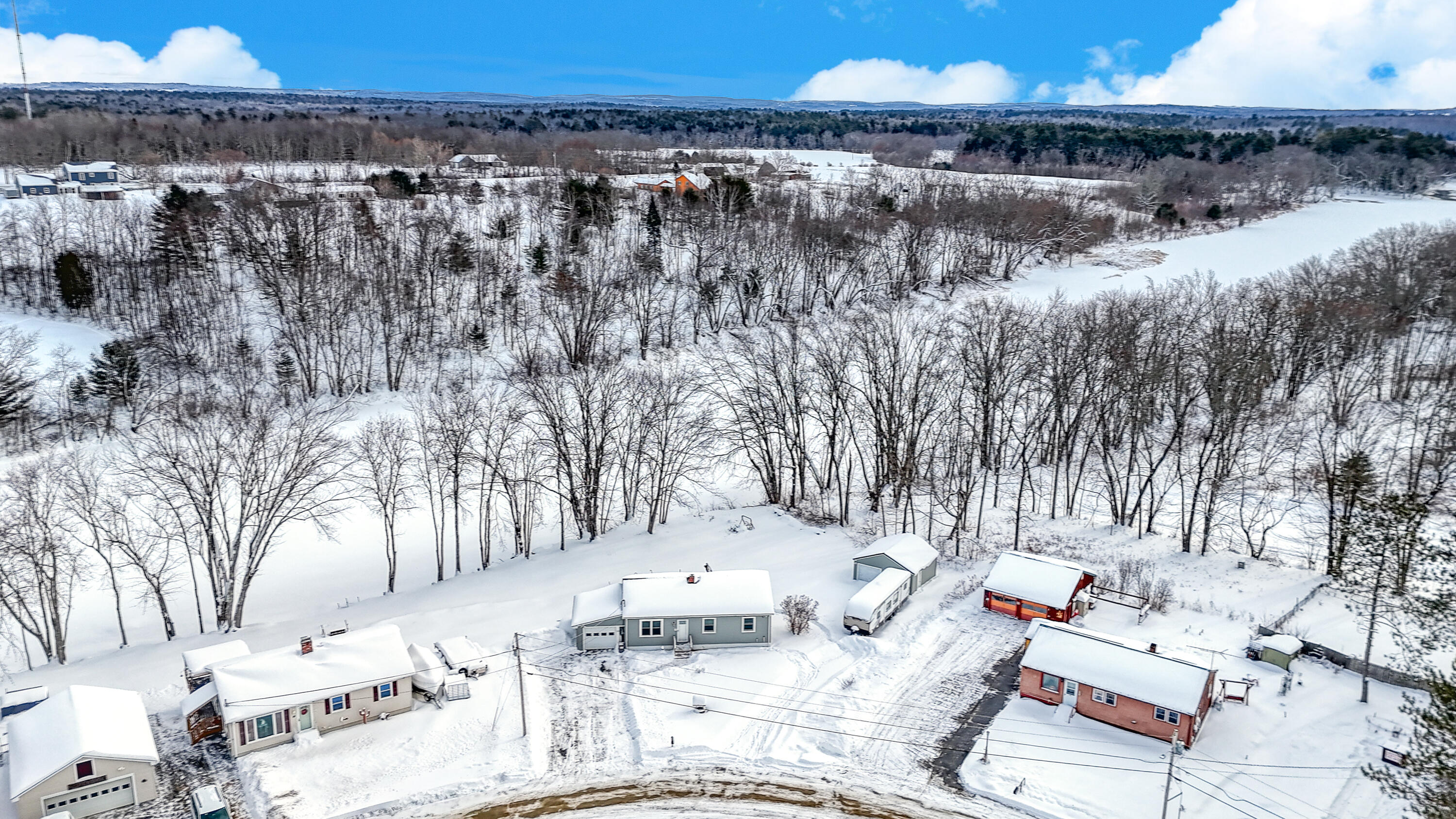 28 Sebasticook Drive Clinton, ME 04927 - Photo 2 of 24 110356ae-103