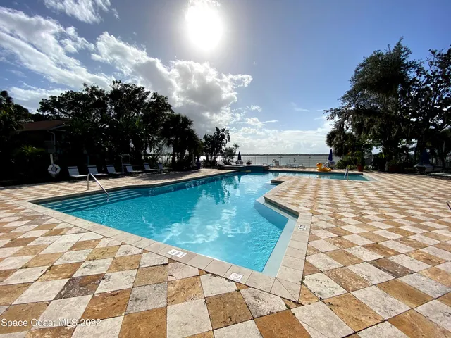 $1,300 | 225 South Tropical Trail, Unit 913, Merritt Island, FL 32952