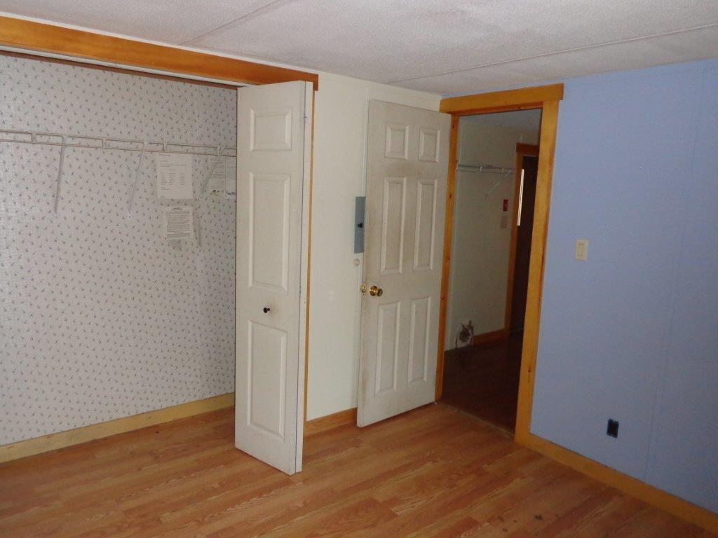 80 Reef Road Waldoboro, ME 04572 - Photo 11 of 26 BEDROOM