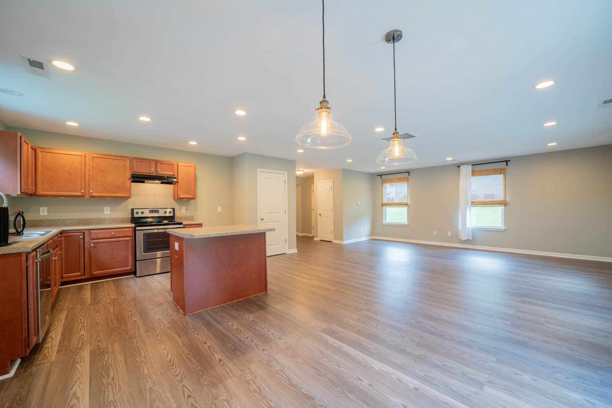 201 West Waycliff Road Henderson, NC 27537 - Photo 13 of 41 Photo 13