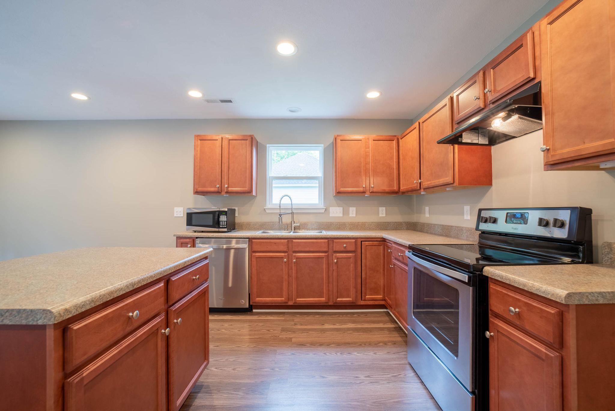 201 West Waycliff Road Henderson, NC 27537 - Photo 14 of 41 Photo 14