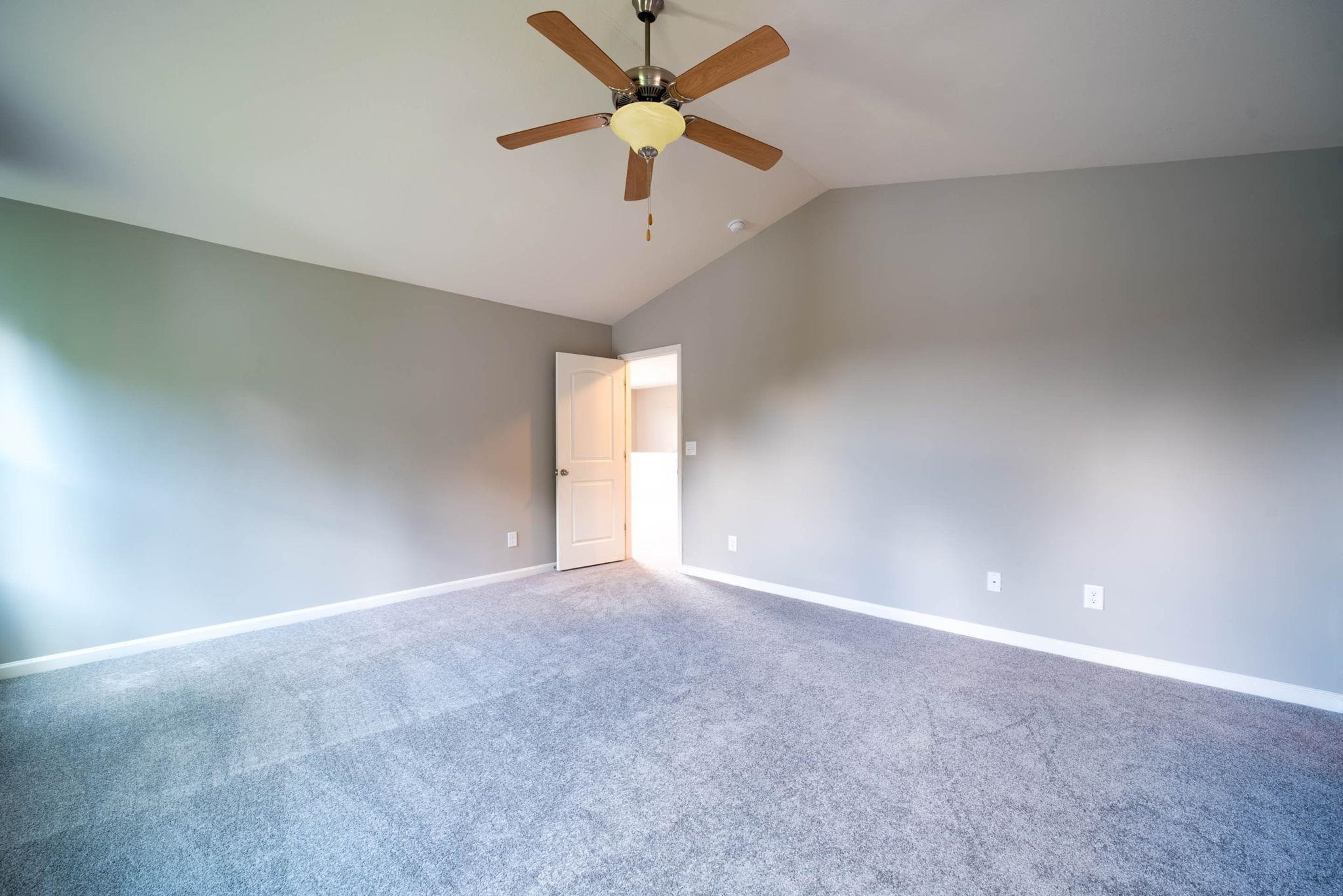 201 West Waycliff Road Henderson, NC 27537 - Photo 30 of 41 Photo 30