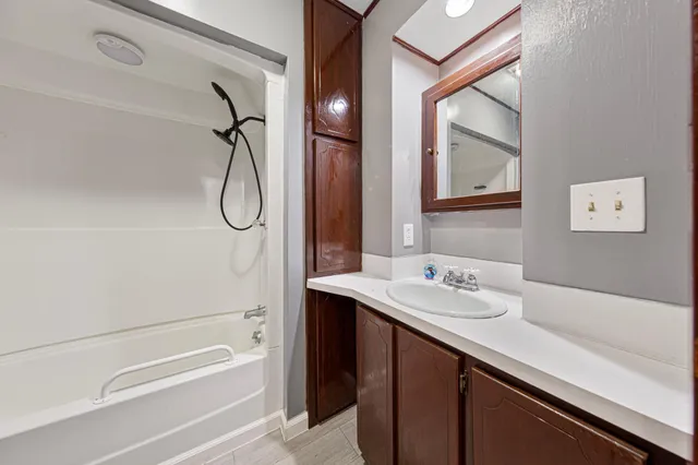 $99,900 | 226 North Central Avenue, Truman, MN 56088