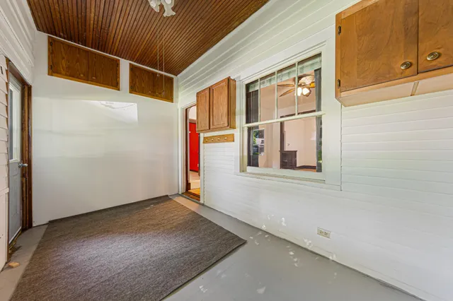 $99,900 | 226 North Central Avenue, Truman, MN 56088