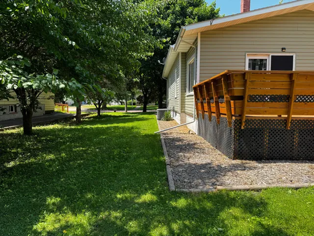 $99,900 | 226 North Central Avenue, Truman, MN 56088