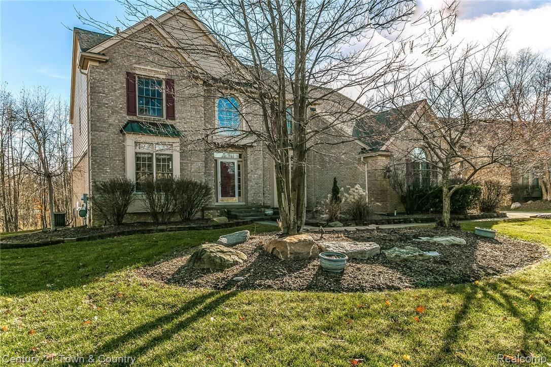 3321 Rosemont Court Rochester, MI 48306 - Photo 1 of 1 003-3511817-medium.jpg