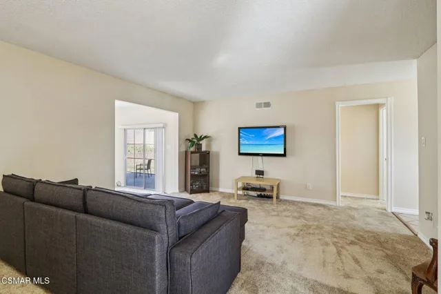 $799,999 | 12745 Muscatine Street, Pacoima, CA 91331