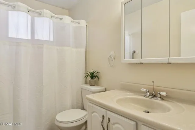 $799,999 | 12745 Muscatine Street, Pacoima, CA 91331