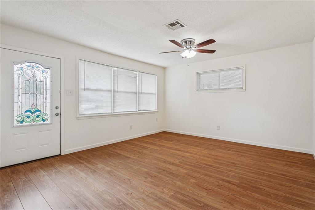 2872 Slidell Avenue Slidell, LA 70458 - Photo 2 of 11