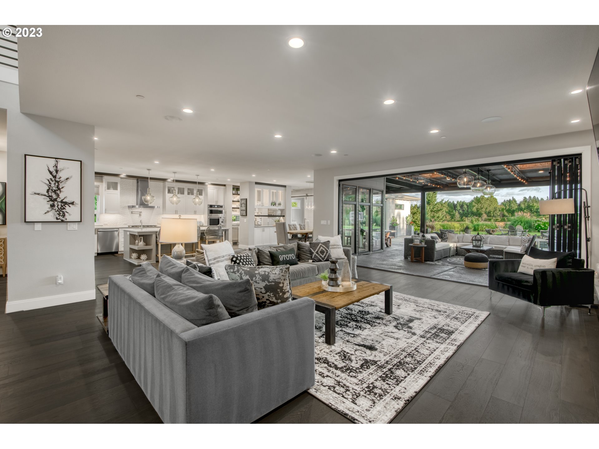 5890 Southwest Advance Road Wilsonville, OR 97070 - Photo 5 of 47 Gallery Image 5