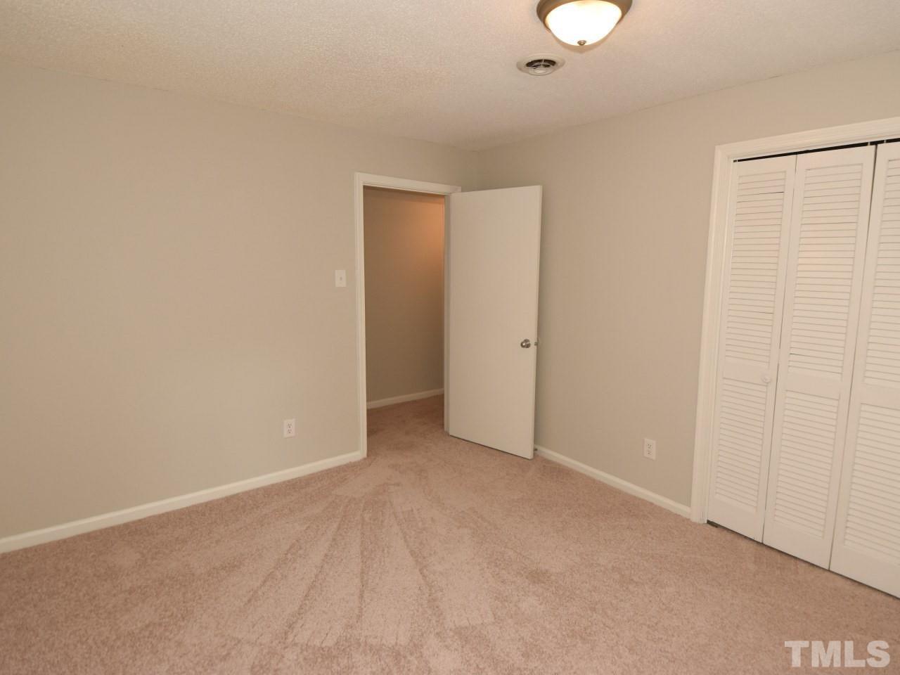 1517 Shelley Road Raleigh, NC 27612 - Photo 14 of 25 Gallery Image 14
