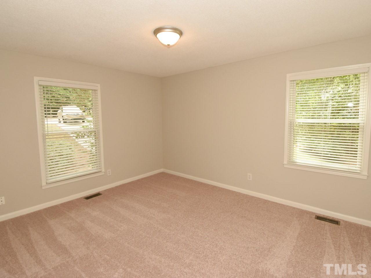 1517 Shelley Road Raleigh, NC 27612 - Photo 17 of 25 Gallery Image 17